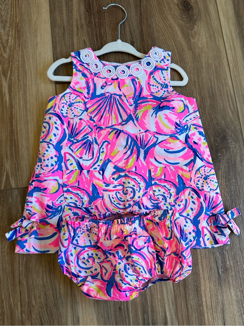 Lilly Pulitzer Baby Girl Pink Seashell Shift Dress with bloomers 18-24 months - Picture 4 of 4